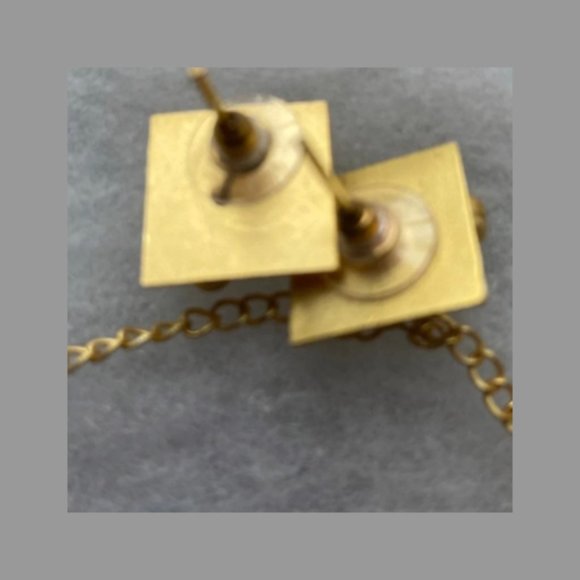 SOLD ON MERCARI2piece Alya Pearls Drop square gold earrings and necklace - Picture 6 of 7